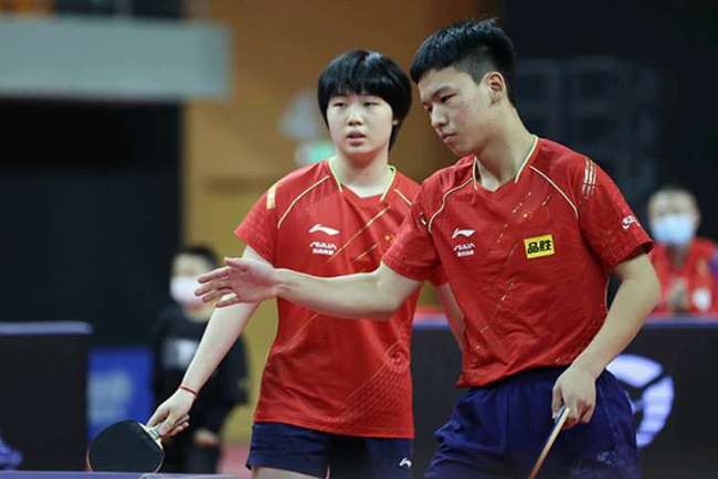 在开场的前 在开场的前