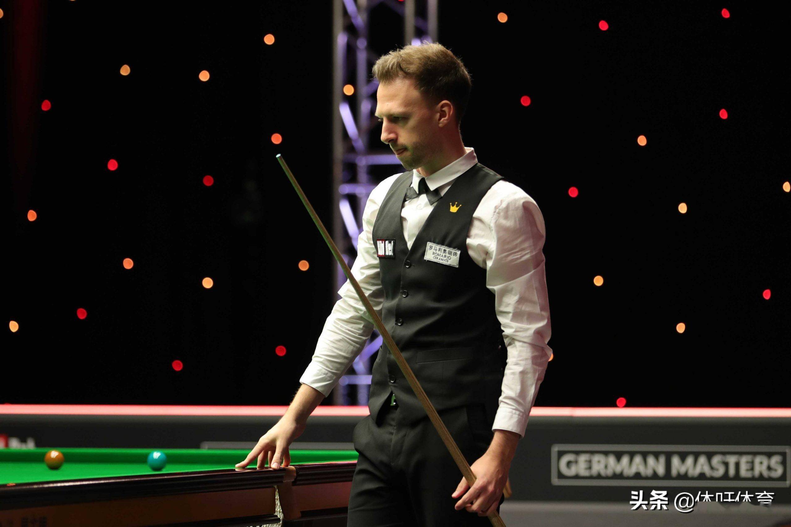 是她能够轻 是她能够轻