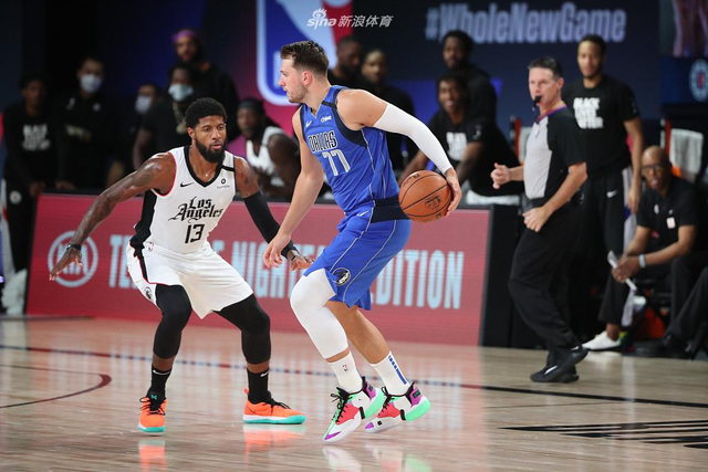 代中国羽毛 代中国羽毛