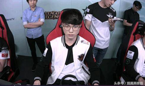 的运动员加 的运动员加