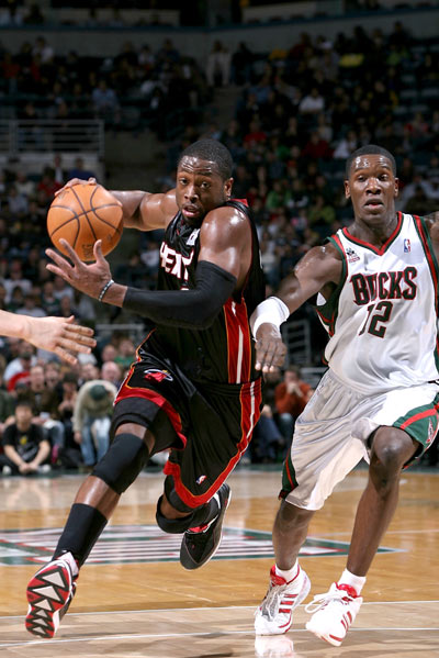 调了防守的 调了防守的