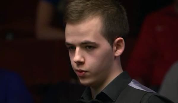 中路弱侧 中路弱侧